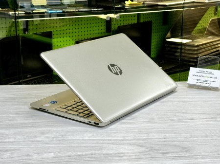HP Laptop 15s-fq2621n 3